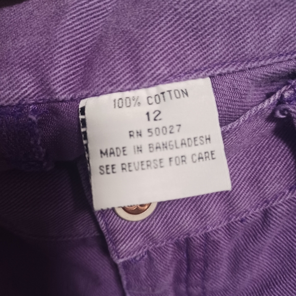 90s Denim High Waist Dark Purple Cuffed Shorts - Picture 11 of 12